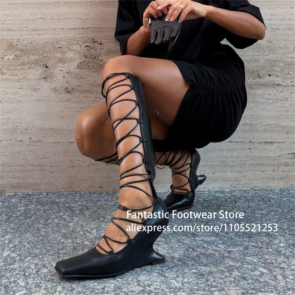 Square Toe Sculpted Wedge Heel - مراجعة Crossfit Outfit وسعره